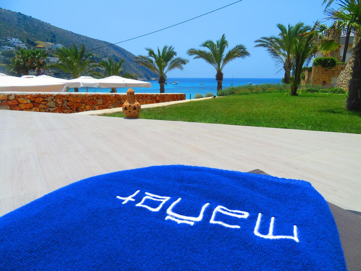 Manet Hotel 3*